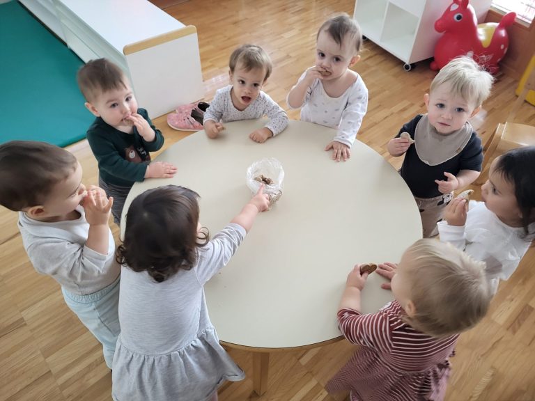 Vidim, slišim, vonjam, okušam, čutim december