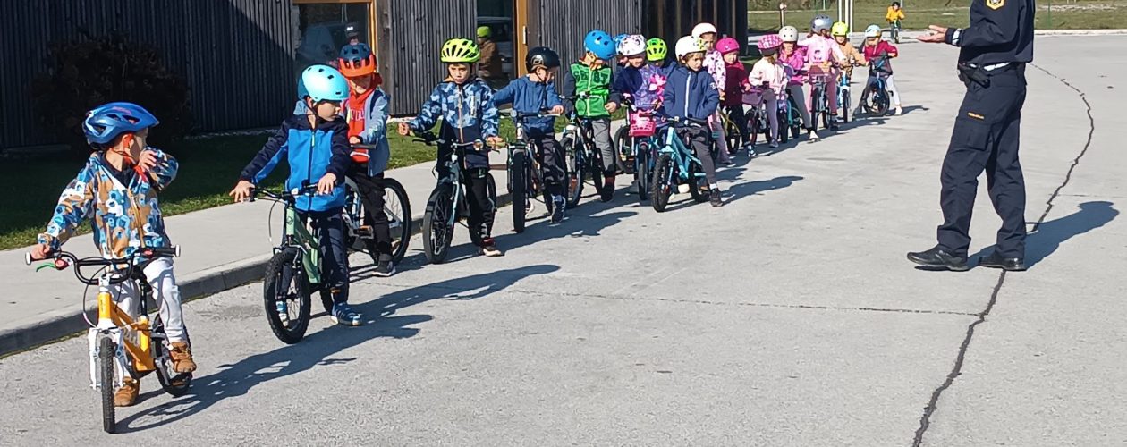 Kolesarski dnevi v skupini Zajčki