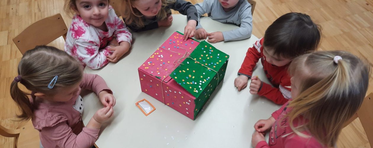 Skrivnostna škatlica